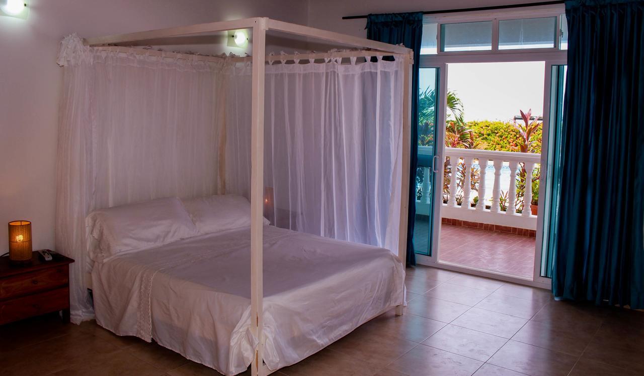 Hotel Aria Manzanillo Cartagena ภายนอก รูปภาพ
